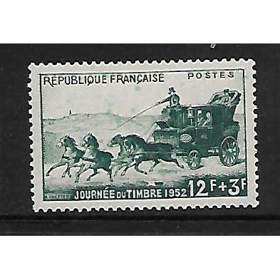 FRANCE 1952 STAMP DAY MAIL COACH 12F + 3F GREEN . SG 1140 M / MINT