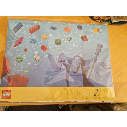 LEGO Gift Wrapping Set