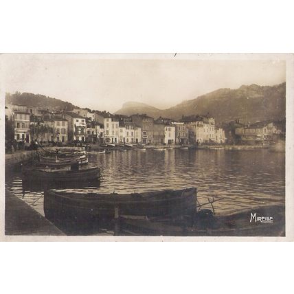 13 - Cassis - le port