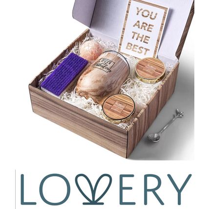NIB! & Sealed! Lovery Luxurious Tea Blossom Bath Gift Set - FREE Ship!