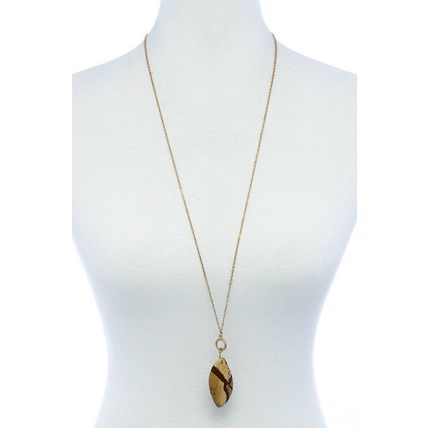 Fashion Oval Stone Pendant Long Necklace