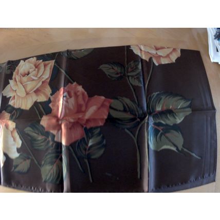 1970'S Rose Headscarf