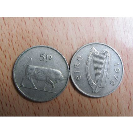 Ireland 1976 5p Coin