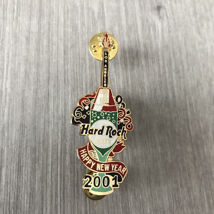 Hard Rock Cafe LOS ANGELES 2001 New Year PIN Champagne Guitar LE 400 Badge MINT