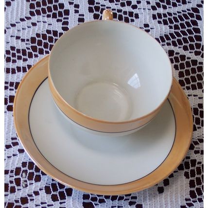 Noritake M Flat Cup & Saucer Peach Luster Gold Trim Flower Framed in Blue Yellow