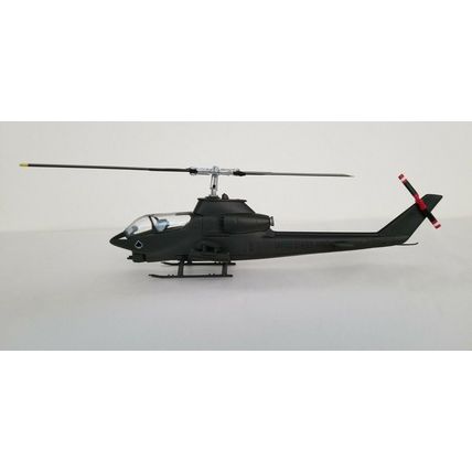 BELL AH-1G COBRA U.S. ARMY "GAMBLER GUNS" - CORGI US51203 1/48