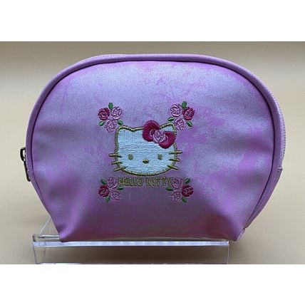 A Cool Rare Vintage Rare Sanrio 2007 Hello Kitty Roses Small Makeup Cosmetic Zip