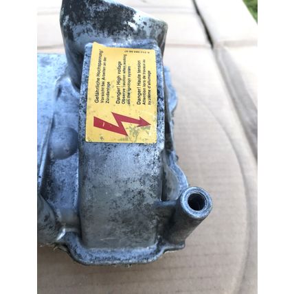 SMART ROADSTER 452 ForTwo 450 ENGINE ROCKER / VALVE COVER A1600160705