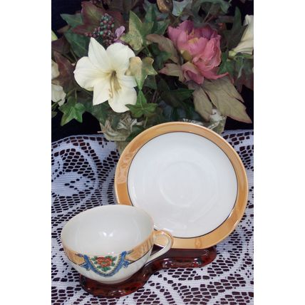 Noritake M Flat Cup & Saucer Peach Luster Gold Trim Flower Framed in Blue Yellow