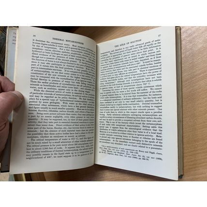 1952 "METAMORPHISM" TRANSFORMATIONS OF ROCK MASSES ILLUSTRATED HB BOOK (P4)