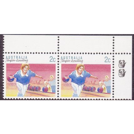 Australia 1991 Sport Series 2c Tenpin Bowling 2 Koalas - TOP RIGHT (PAIR)