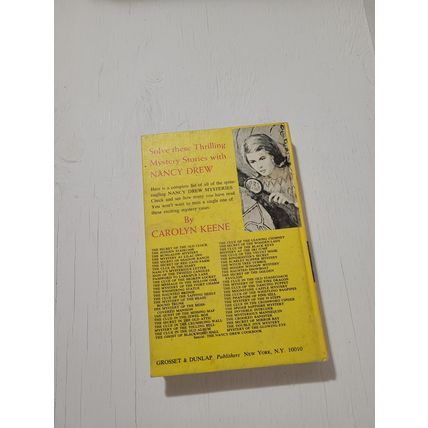 The clue in the crumbling wall Nancy Drew carolyn Keene hardcover fiction 22