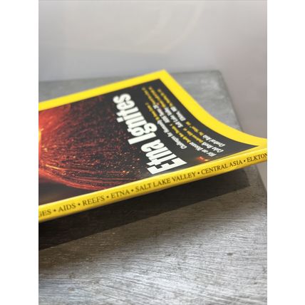 National Geographic Magazine February 2002 Etna Ignites Vintage Collectable .