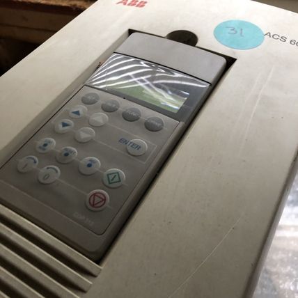 ABB ACS601-0006-4-000B1200801 ACS600 AC DRIVE,3-PHASE,380-500 VAC,ABB ACS600,AA