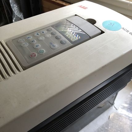 ABB ACS601-0006-4-000B1200801 ACS600 AC DRIVE,3-PHASE,380-500 VAC,ABB ACS600,AA