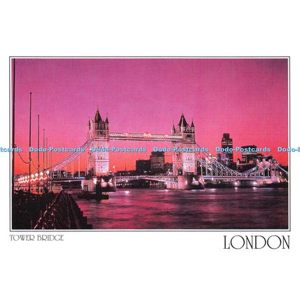 D023380 Tower Bridge. London. Fisa. Golden Shield