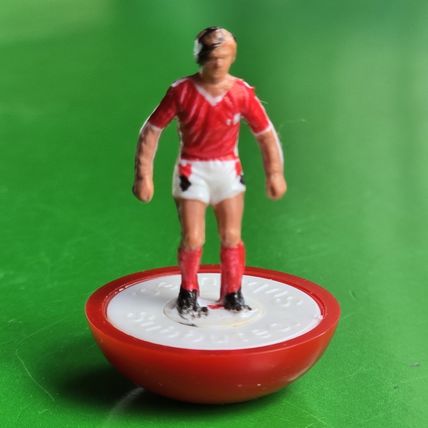 SUBBUTEO LW LIGHTWEIGHT REF NUMBER 685 NOTTINGHAM FOREST Complete Set