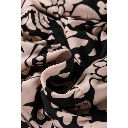 Black Plus Size Floral Printed Puff Sleeve Collared Maxi Dress