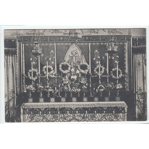 Holy Trinity Church Altar Broadstairs Postcard Kent 16177