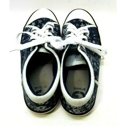 G by Guess Gray w/ Stars Fabric Upper Sneakers Size 7 Women's Lace-up Shoes (GG2