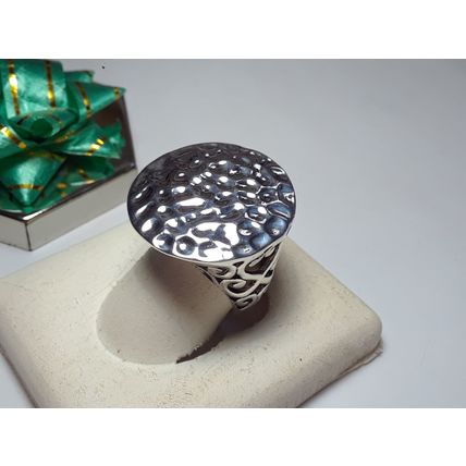 Estate Hammered Top open Scrolled sides 9.2 gram Bold Sterling Silver Ring#16900