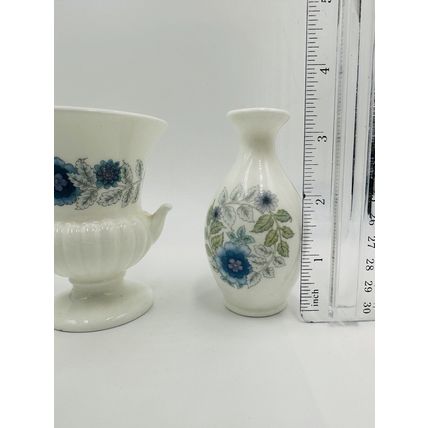 Wedgwood Vases Urn Bud Clementine Bone China Mini Set Vintage England Porcelain