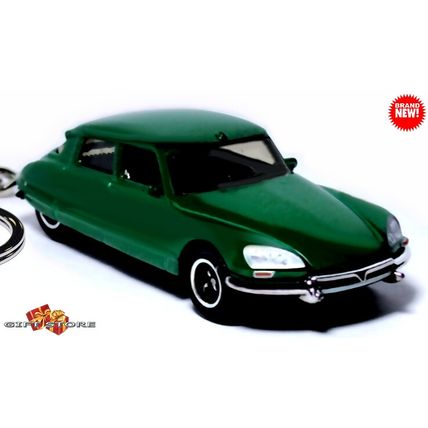 HTF KEYCHAIN GREEN CITROEN DS/ID 19/21/23D FRENCH POLICE