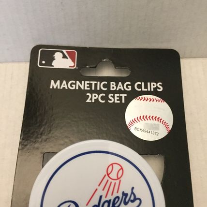 NEW MLB Los Angeles Dodgers Magnetic Bag Clips