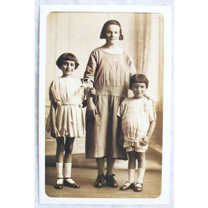 c.1980s PC Mother and Children, c.1920
