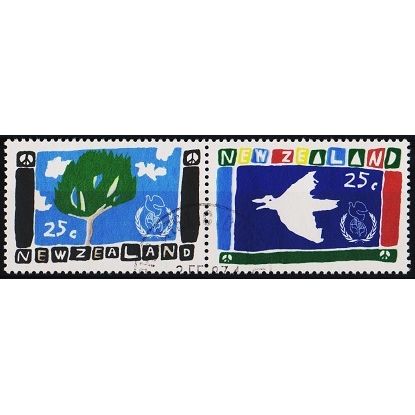 New Zealand. 1986 Complete Set (2 Vals). S.G.1393/1394 Used