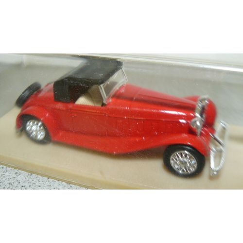 1/43 Red Roadster, by Eligor, no box