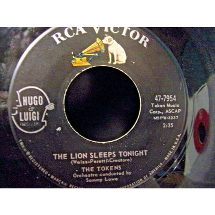 The Tokens-The Lion Sleeps Tonight / Tina-45rpm-1961-EX
