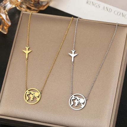 World Map & Airplane Pendant Necklace 45 CM Stainless Steel Travel Jewelry