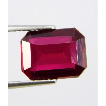 4.15 Ct Natural Pink Red Raspberry Rhodolite Garnet Emerald Gemstone