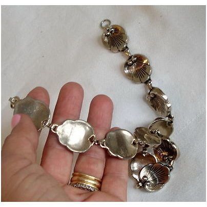Dramatic Silver Tone retro Choker necklace Engraved Leaf Statement 60s Mod jewel