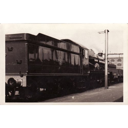 Railway Photo GWR 7010 Avondale Castle Swindon Works Great Western 4-6-0 Loco