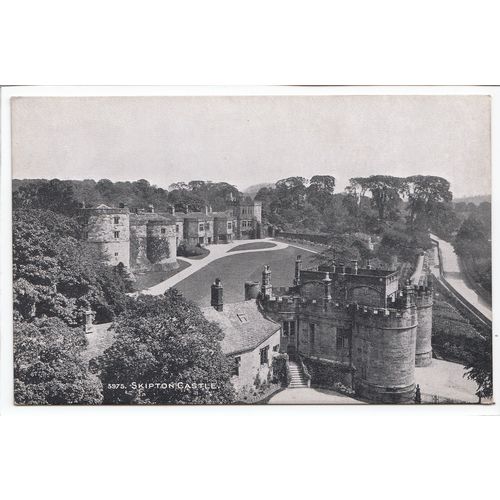 Skipton Castle Postcard Yorkshire 5975
