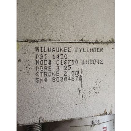 NEW MILWAUKEE C16790 LHBD42 HYDRAULIC CYLINDER,BORE 3.25,STROKE 2.00,1450 PSI,AR