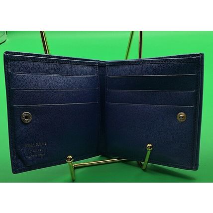A Rare Beautiful Blue Leather Vintage Nina Ricci Made In Spain Snap Wallet