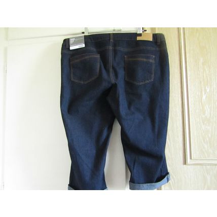 Dorothy Perkins Ultimate dark blue denim cropped jeans Size 18 new with tag
