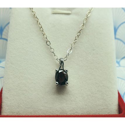 925 Sterling Silver Natural Almandine Garnet Gemstone Pendant Necklace with Box