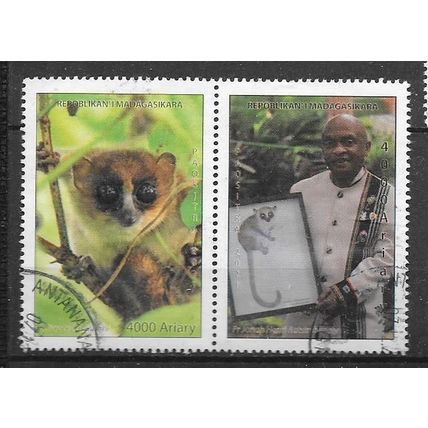 MADAGASCAR N° 1955/56 YVERT OBLITERE ( USED )