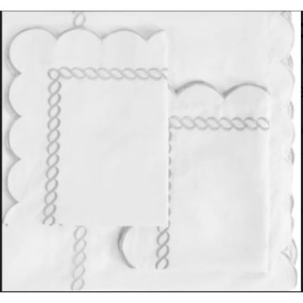 Melange Home 600 Thread Count Scallop Rope Embroidered Cotton Duvet Set