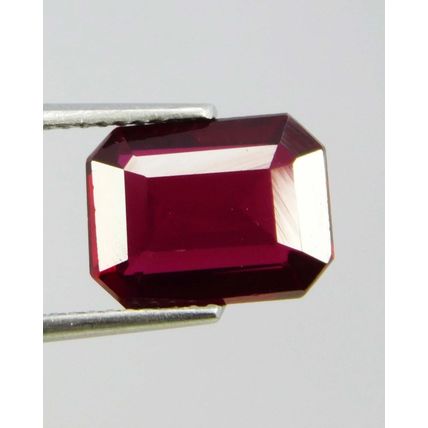 4.15 Ct Natural Pink Red Raspberry Rhodolite Garnet Emerald Gemstone