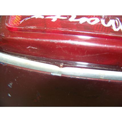 1976 CHEVROLET MONTE CARLO LH TAILLIGHT OEM