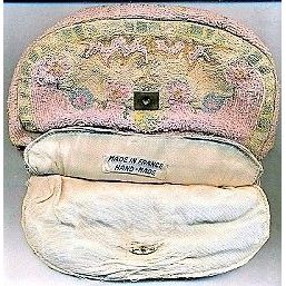 Collectible Vintage Beaded Clutch Bag