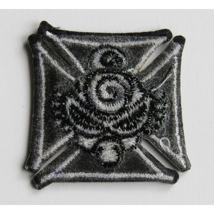 Iron Cross Iron or Sew Embroidered Patch Badge Patches Logo Fancy Badges P349