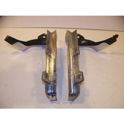 1970 71 CHRYSLER IMPERIAL FRONT BUMPER PARK LITE MOLDINGS #2962926 2962927 OEM