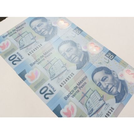 Mexico UNCIRCULATED $20 Pesos polymer 2018 Benito Juárez. Lot of 3 consecutive