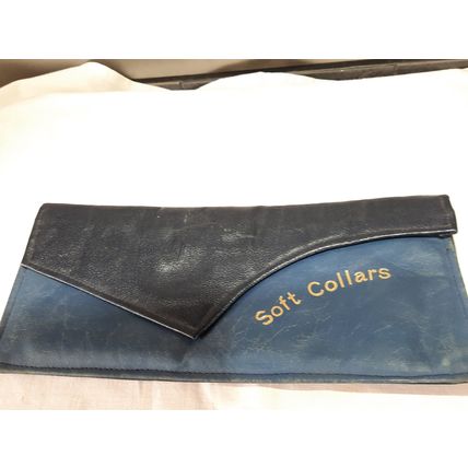 Vintage1950's Soft Collar Holder